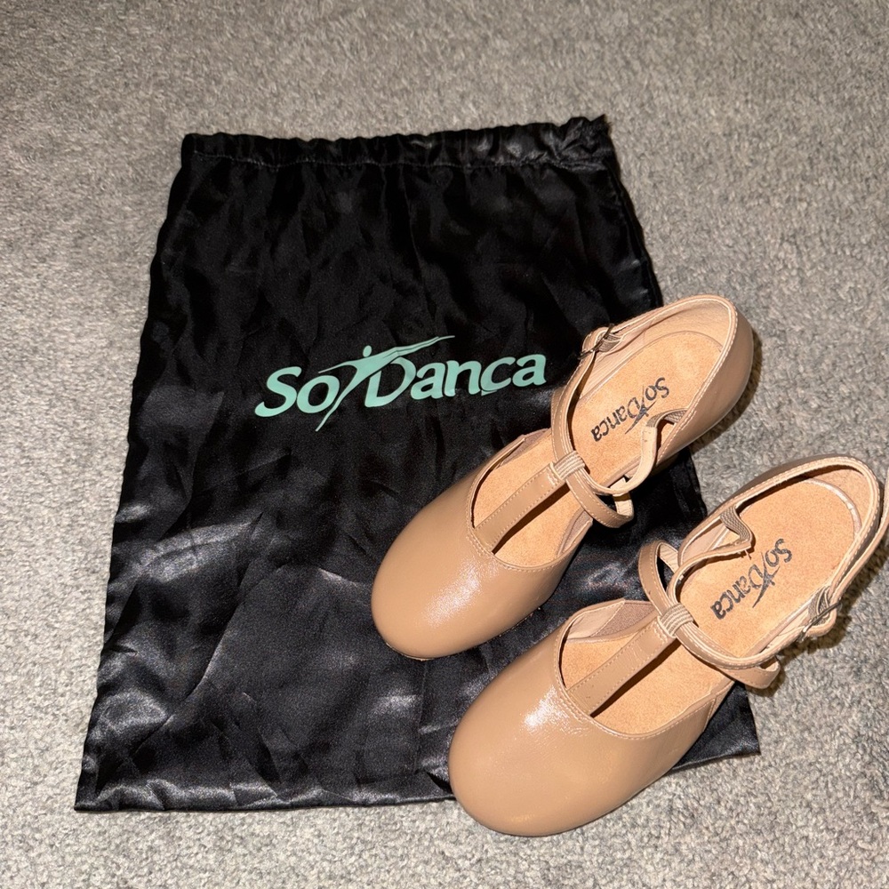 So Danca Tan character shoe